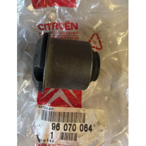 ARTICULATION BRAS TRIANGLE AV Citroën BX - 96070064