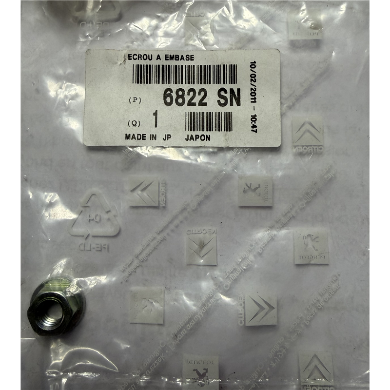 6822SN - ECROU A EMBASE