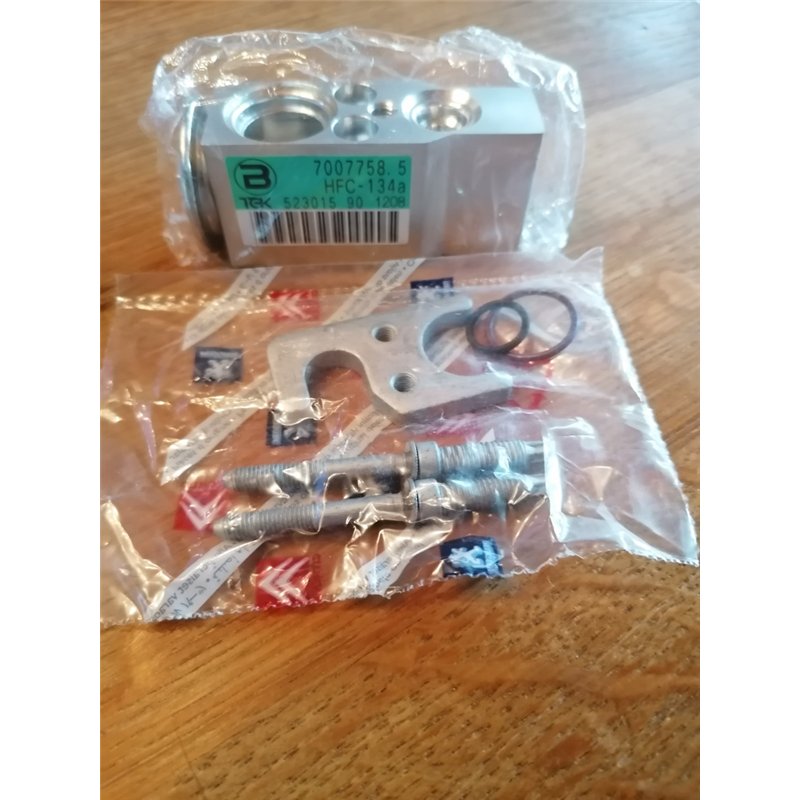 6461KO - BOITIER EVOPORATEUR